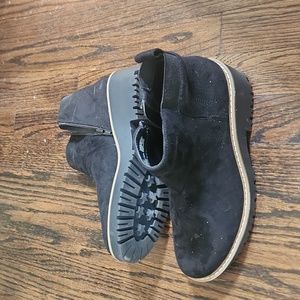 Sonoma black booties